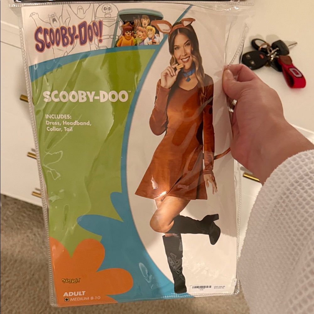 Scooby doo adult costume women’s medium NWT